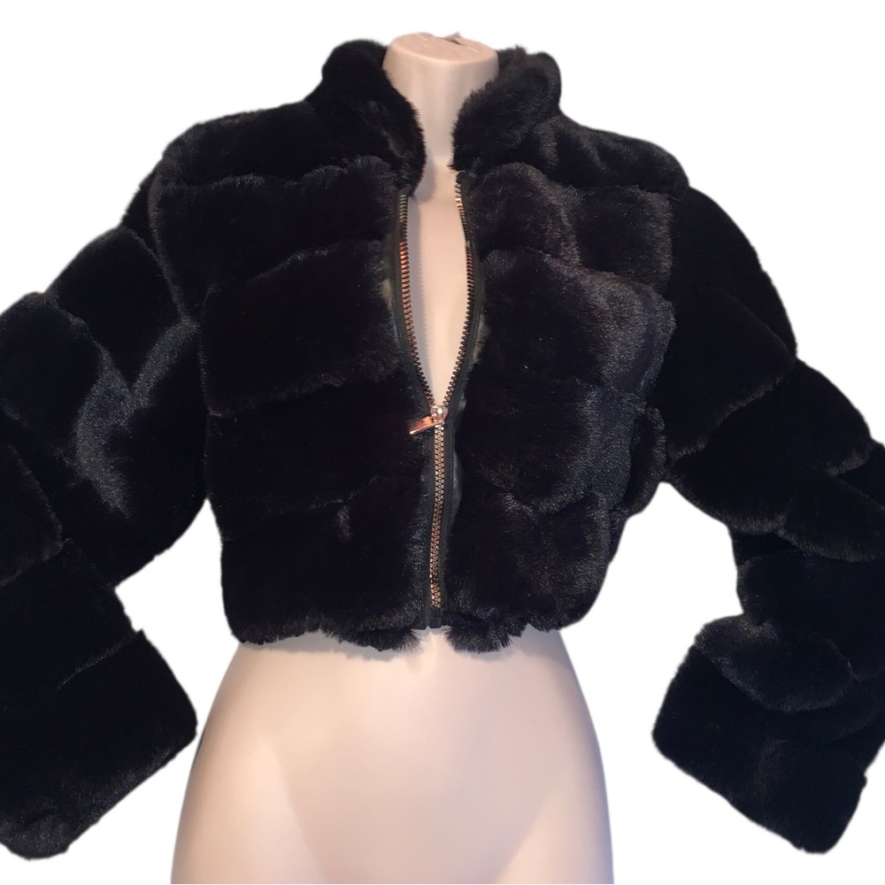 Black faux fur crop Jacket sz Medium, NEW - Picture 4 of 15
